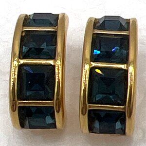 Vtg Swarovski Huggy Earrings Dark Green Crystals Bezel Set on Gold Tone Hoops